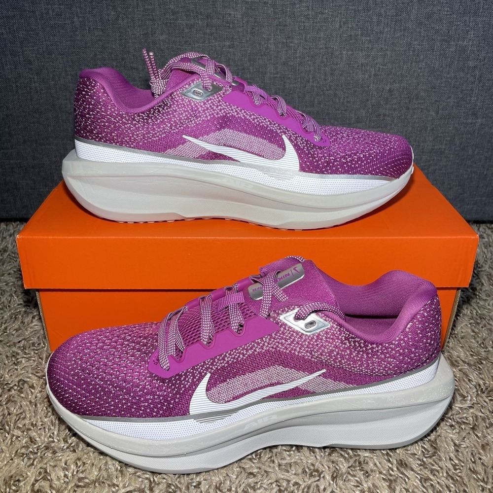 Nike Winflo 11 Premium Womens Size 8 Running Shoes Fuchsia Reflective FZ3068-500